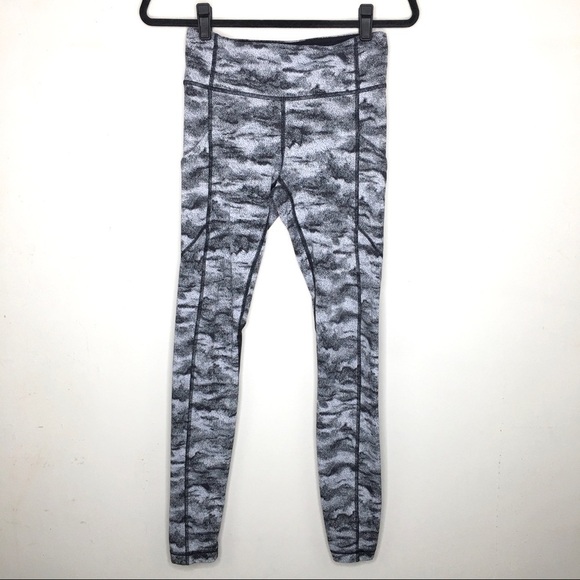 lululemon Speed Tight V Power Luxtreme Hazy Days Legging - Picture 8 of 16